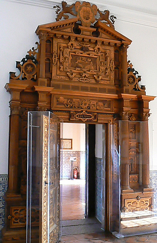 escorial-door