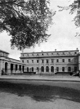 A view of the house in 1914 from Central Park.