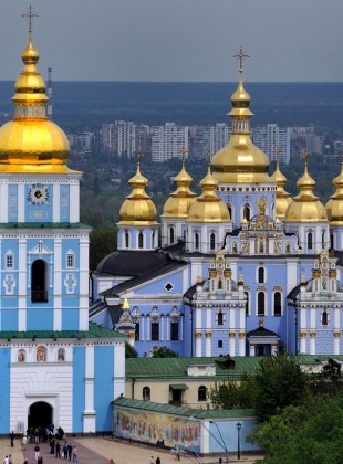 St. Michael's Monastery in Kiev. Domes over side chapels are here added to the quincunx which defines the central mass of the church.