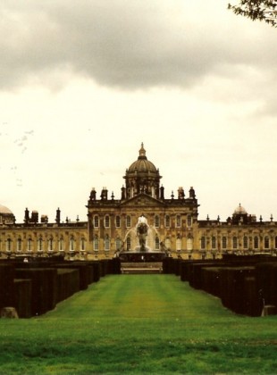 Noble repose at Castle Howard by Sir John Vanbrugh, 1699
[Image source]