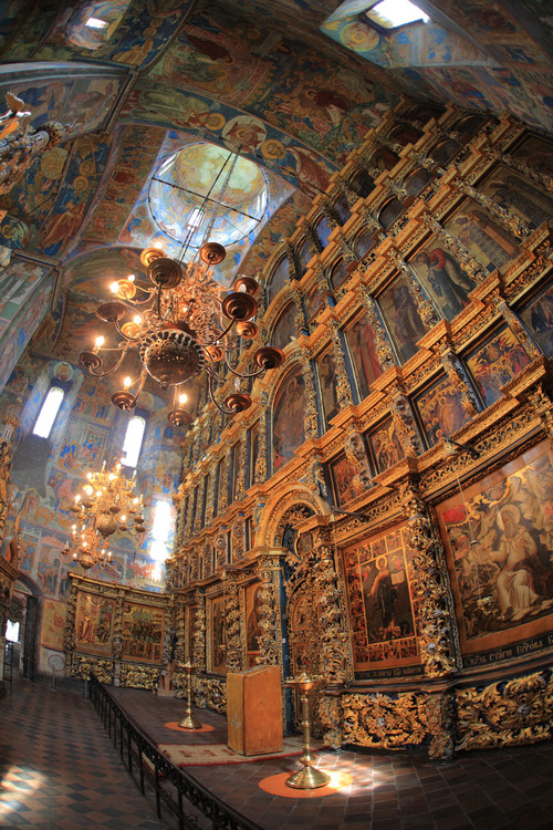 Parts of the Church Building: the Altar Rail