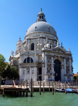 Santa Maria della Salute, Venice by Baldassare Longhena, 1631
[Image source]